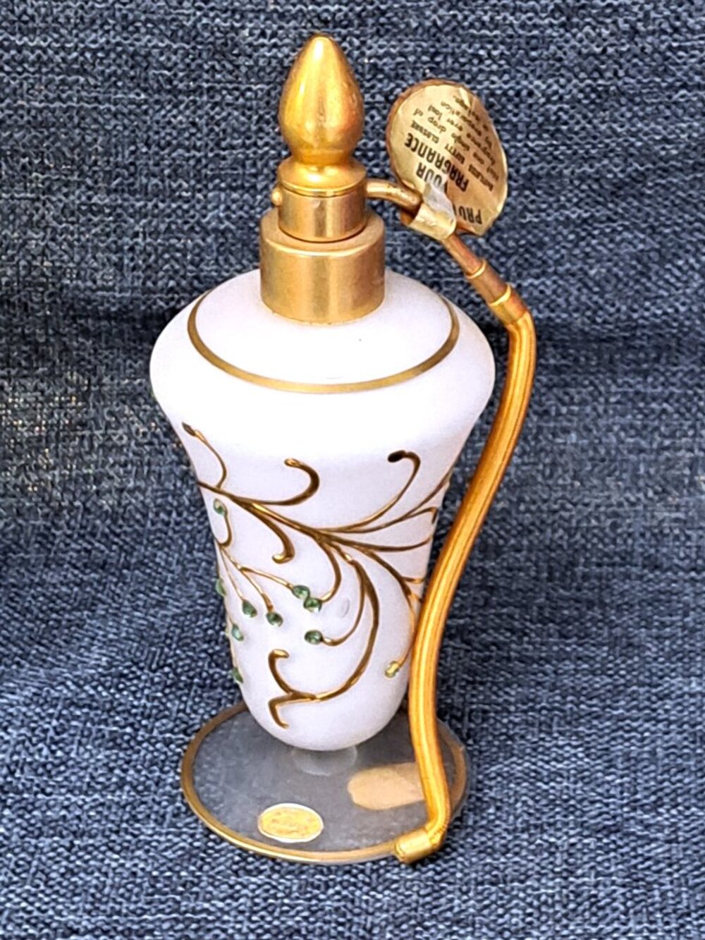 DEVILBISS SATIN GLASS PERFUME BOTTLE ATOMIZER W GOLD TRIM DESIGN W TAGS